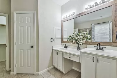 109 N Acacia Park Circle, The Woodlands, TX 77382 - Photo 27