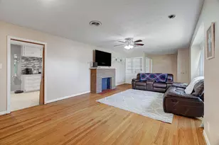 1800 Leggett Dr, Galena Park, TX 77547 - Photo 7