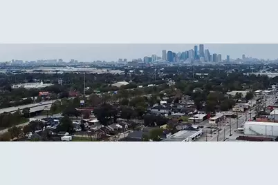 7209 Greenville Street, Houston, TX 77020 - Photo 13