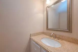 10217 Longmont Dr, Houston, TX 77042 - Photo 19