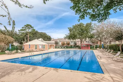 10217 Longmont Drive, Houston, TX 77042 - Photo 35