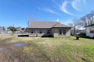 6303 Tuskegee St, Houston, TX 77091 - Photo 15