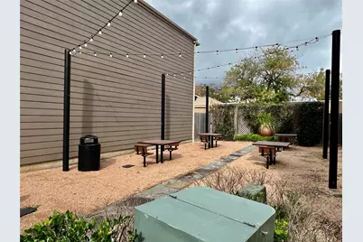 10916 Cannes Memorial Drive, Houston, TX 77043 - Photo 35