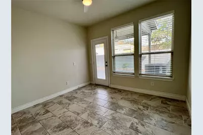 10916 Cannes Memorial Drive, Houston, TX 77043 - Photo 25