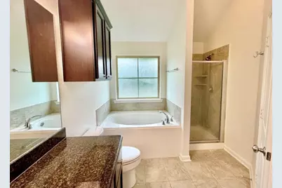 2007 Timberline Court, Brenham, TX 77833 - Photo 9