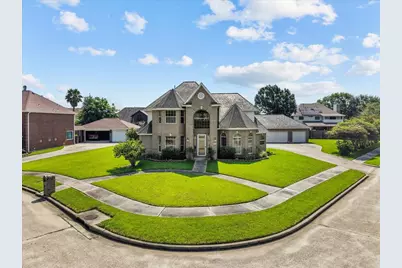 4402 Santee Drive, Baytown, TX 77521 - Photo 3