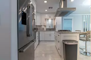 1801 Rosenberg, Galveston, TX 77550 - Photo 5