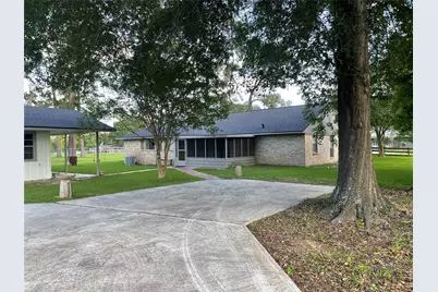 16526 Walnut Springs Lane, Magnolia, TX 77355 - Photo 3