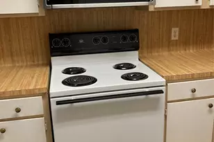 5212 Arboles Dr, Houston, TX 77035 - Photo 5