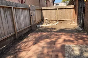 5212 Arboles Dr, Houston, TX 77035 - Photo 3
