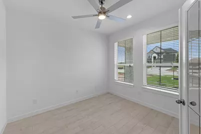 5618 Toledo Pines Lane, Katy, TX 77449 - Photo 17