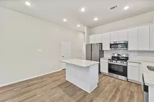 10178 Barberry St, Willis, TX 77318 - Photo 9
