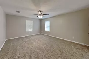 2457 Ripplewood Dr, Conroe, TX 77384 - Photo 9