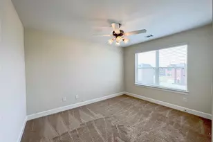 11504 Main Pine Dr, Houston, TX 77025 - Photo 9