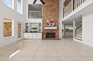 3111 Barnhill Ln, Sugar Land, TX 77479 - Photo 9