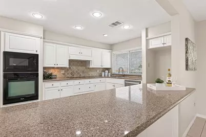 3111 Barnhill Lane, Sugar Land, TX 77479 - Photo 27