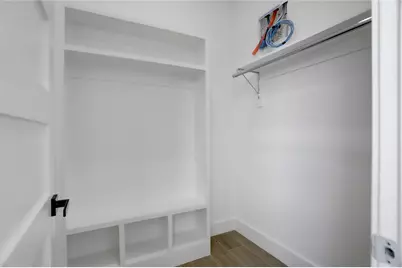 6816 Hartland Avenue, Houston, TX 77055 - Photo 17