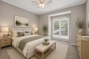 11711 Memorial Dr, Houston, TX 77024 - Photo 17
