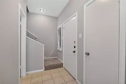 11711 Memorial Drive #11, Houston, TX 77024 - Photo 5