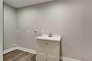 202 Brandywyne Dr, Friendswood, TX 77546 - Photo 7