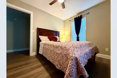 3703 Market Street #2, Houston, TX 77020 - Photo 9