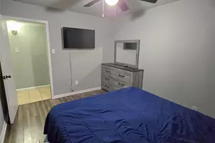 1805 N 5th St, Baytown, TX 77520 - Photo 11