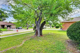 3443 Fountain Spring Dr, Houston, TX 77066 - Photo 43