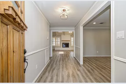 10715 Candlewood Drive, Houston, TX 77042 - Photo 3