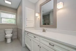 10715 Candlewood Dr, Houston, TX 77042 - Photo 7
