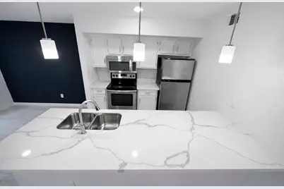 2800 Jeanetta Street #2002, Houston, TX 77063 - Photo 5