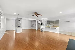 6327 Lynkat Ln, Houston, TX 77083 - Photo 9