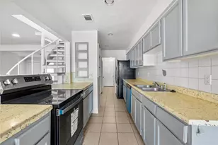 6327 Lynkat Ln, Houston, TX 77083 - Photo 11