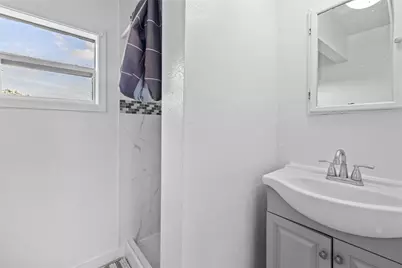6327 Lynkat Lane, Houston, TX 77083 - Photo 27