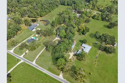 390 County Road 2230, Cleveland, TX 77327 - Photo 9