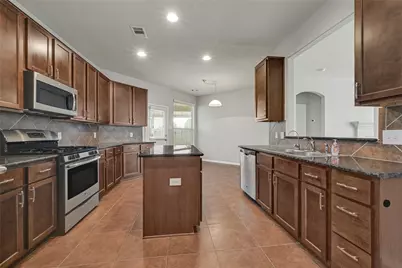 5331 Seabird Street, Baytown, TX 77521 - Photo 17