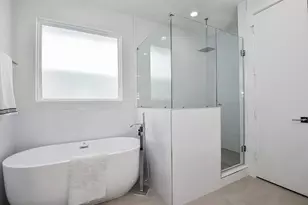 3609 Dennis St, Houston, TX 77004 - Photo 21