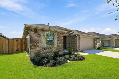 614 Meadowknoll Drive, Crosby, TX 77532 - Photo 3