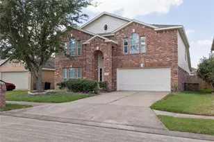 7415 Forestay Ln, Baytown, TX 77521 - Photo 3
