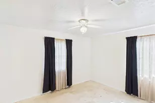 10009 Lonallen St, Houston, TX 77088 - Photo 19