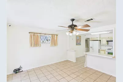 10009 Lonallen Street, Houston, TX 77088 - Photo 9