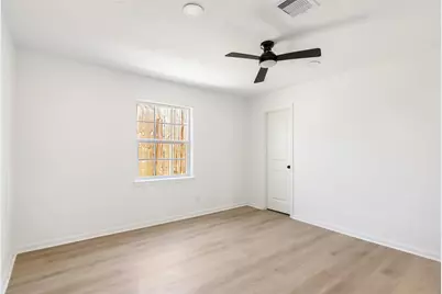 715 Pamela Drive, Baytown, TX 77521 - Photo 21