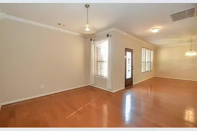2410 Crossmill Lane, Katy, TX 77450 - Photo 5