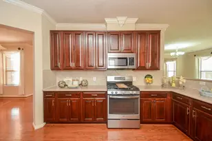 2410 Crossmill Ln, Katy, TX 77450 - Photo 13