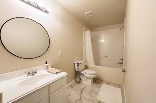 19603 Rippling Brook Ln, Tomball, TX 77375 - Photo 9
