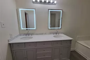 2034 Village Park Dr, Missouri City, TX 77489 - Photo 15