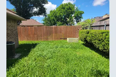 2034 Village Park Drive, Missouri City, TX 77489 - Photo 13
