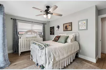 2314 Droxford Drive, Houston, TX 77008 - Photo 17