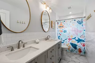 2314 Droxford Dr, Houston, TX 77008 - Photo 19
