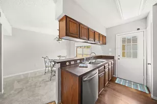11846 Barryknoll Ln, Houston, TX 77024 - Photo 15