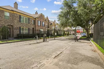 11846 Barryknoll Lane #5, Houston, TX 77024 - Photo 35